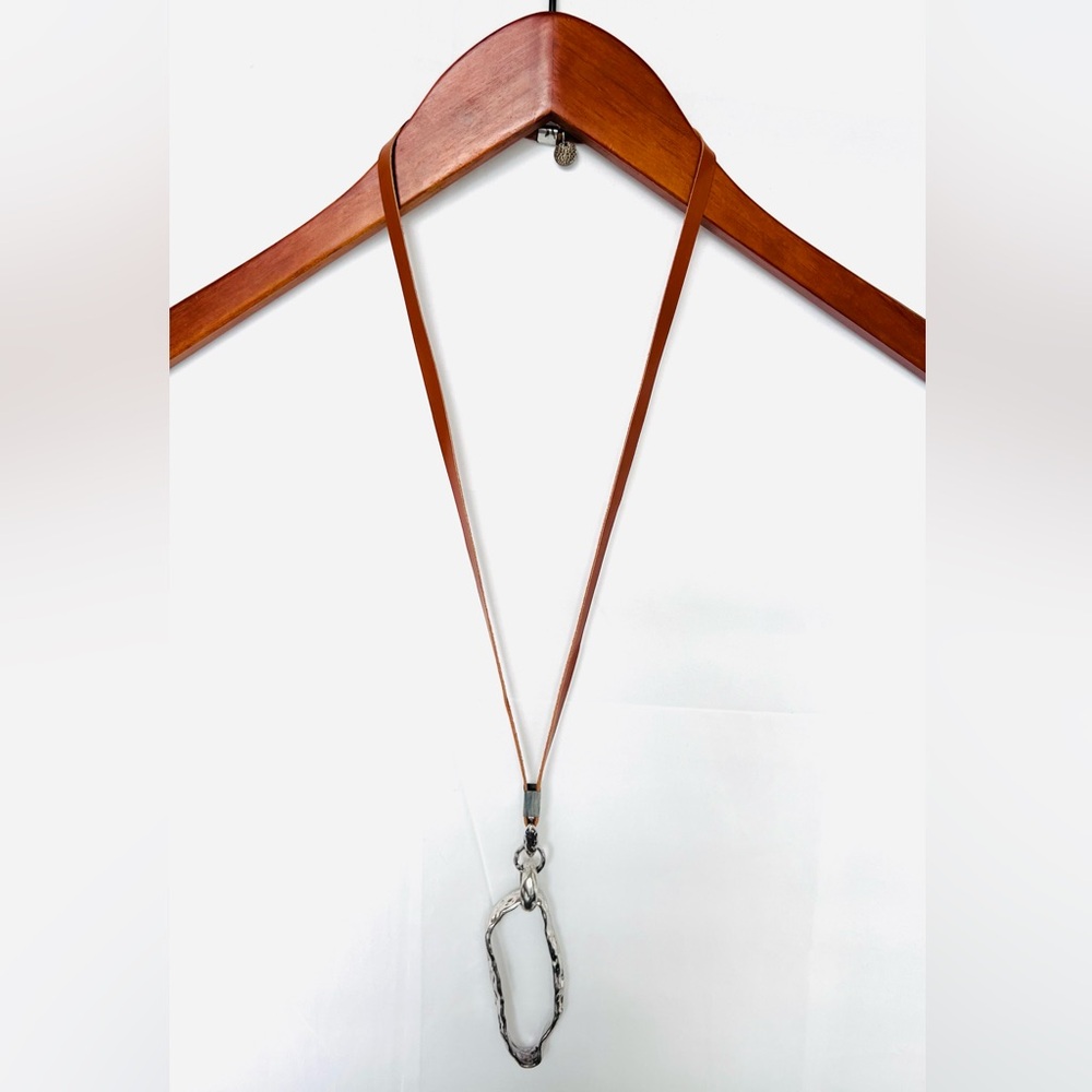 Sweet Lola | Silver Pendant Opera Necklace